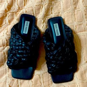 Steve Madden Marina Black size:8